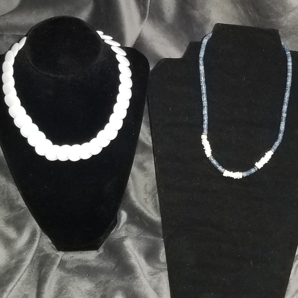 2 Pc Retro 80s/90s Necklace Bundle - Picture 5 of 5